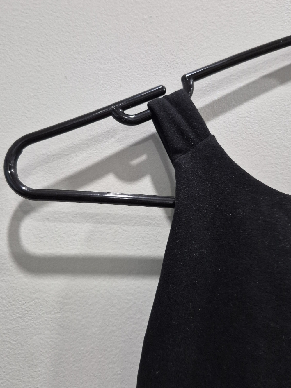 Alo Yoga Alosoft Backspin Dress Black - Picture 4 of 8